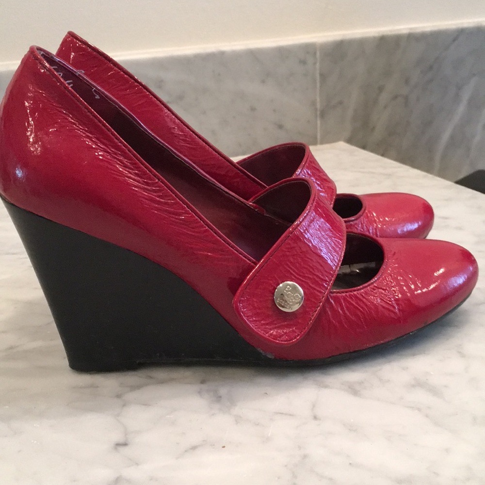 Red BCBG wedges